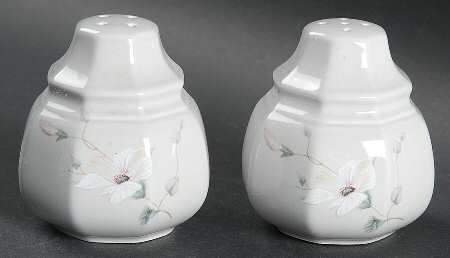 Woodsong Salt & Pepper Set