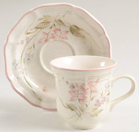 Wood Violets Flat Cup & Saucer Set