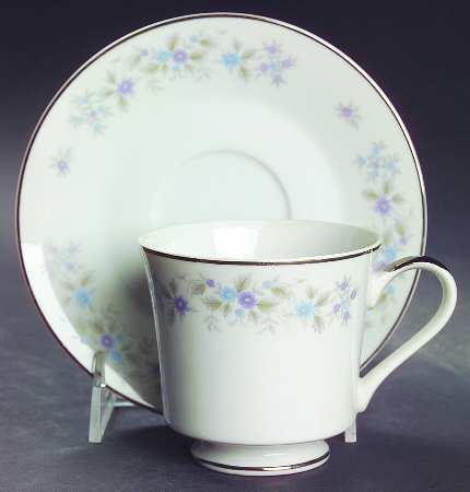 Jessamine Footed Cup & Saucer Set