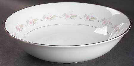 Priscilla 9" Round Vegetable Bowl