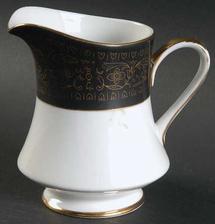 Ravenswood Creamer