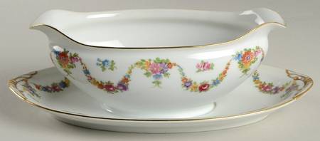 Aloha Gravy Boat with Attached Underplate