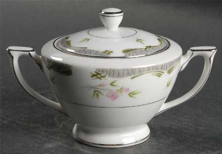 Hampton Sugar Bowl & Lid