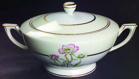 Harmony Round Covered Vegetable