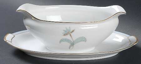 Ingrid Gravy Boat with Attached Underplate