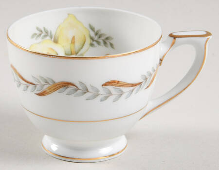Valdivia Footed Demitasse Cup
