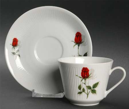 Carmen Flat Cup & Saucer Set
