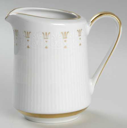 Crown Royale Creamer