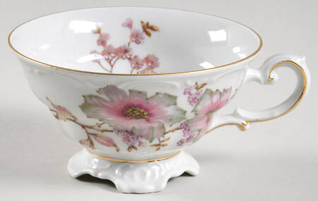 Dogwood Footed Cup