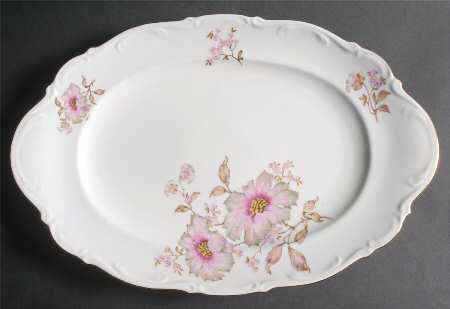 Dogwood 16" Oval Serving Platter