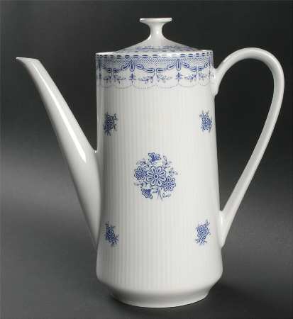 Dresden Blue Coffee Pot & Lid