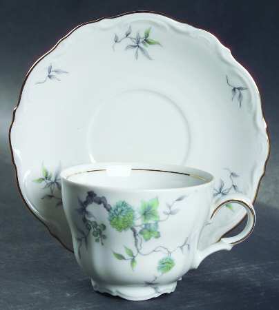 Green Ming (9901, Gold Trim) Flat Cup & Saucer Set