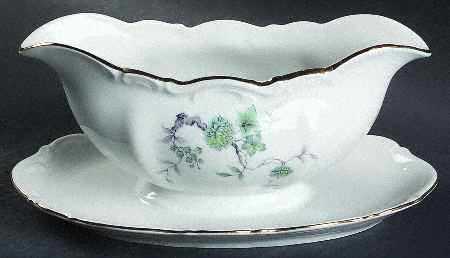 Green Ming (9901, Gold Trim) Gravy Boat with Attached Underplate