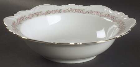 Lady Beatrice 9" Round Vegetable Bowl