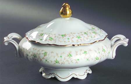 Lady Patricia Round Covered Vegetable