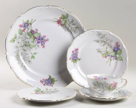 Lilac 5 Piece Place Setting