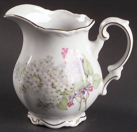 Lilac Creamer