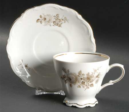 MIT17 Footed Cup & Saucer Set