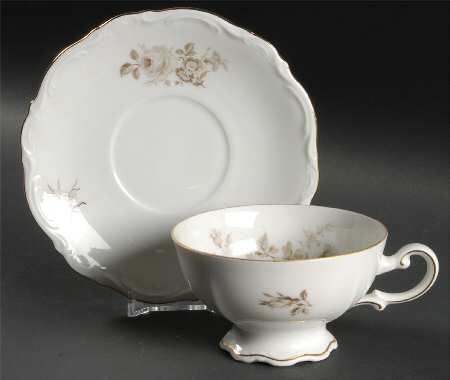 MIT17 Footed Cup & Saucer Set by Mitterteich