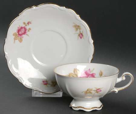 MIT23 Footed Cup & Saucer Set