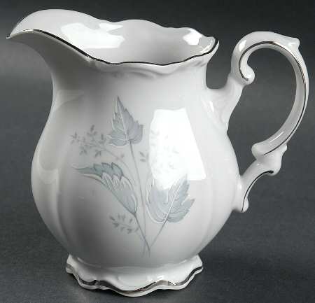 Monika (Platinum Trim) Creamer