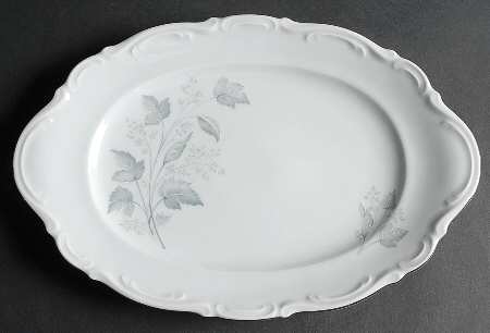 Monika (Platinum Trim) 12" Oval Serving Platter