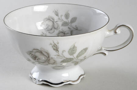 Mystic Rose (Platinum Trim) Footed Cup