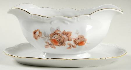 Norway Rose Gravy Boat with Attached Underplate