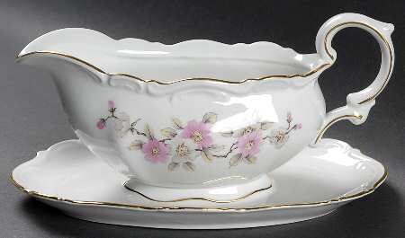 Springtime Gravy Boat with Attached Underplate