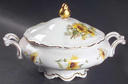 Susan Round Covered Vegetable