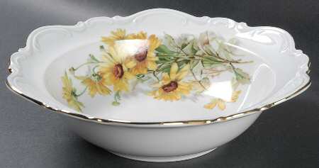 Susan 9" Round Vegetable Bowl
