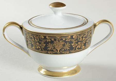 Royal Duchess Sugar Bowl & Lid