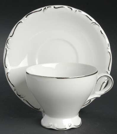 Simplicity Footed Cup & Saucer Set