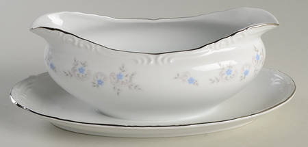 Springtime Gravy Boat with Attached Underplate