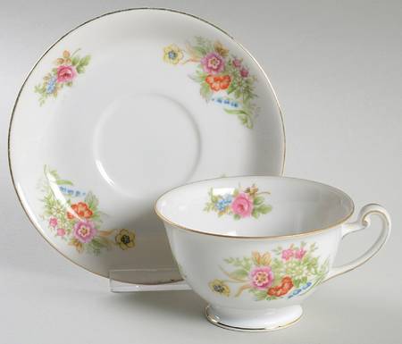 Sunnyvale (No Green Border) Footed Cup & Saucer Set