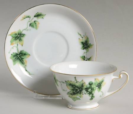 Virginia Footed Cup & Saucer Set