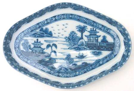 Canton Medium Oval Tray
