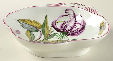 Chelsea Botanical Large Shell Shaped Dish