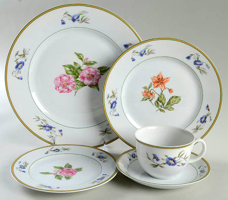 Charleston Flowers 5 Piece Place Setting