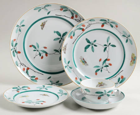 Famille Verte (Green Background) 5 Piece Place Setting