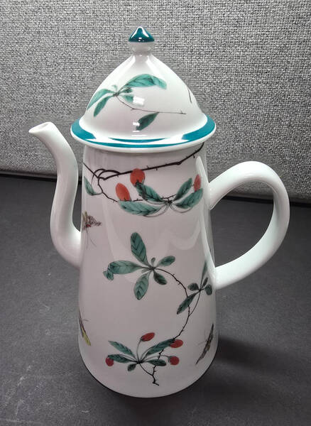 Famille Verte (Green Background) Coffee Pot & Lid