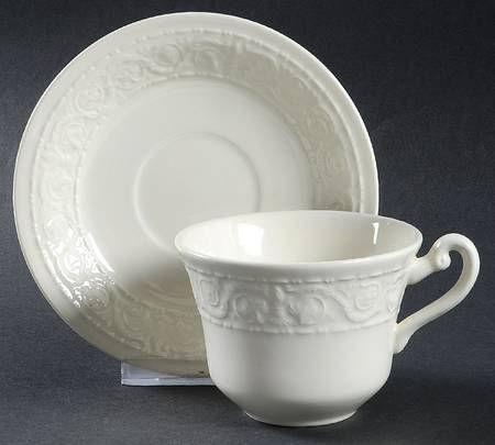 Florentine Flat Cup & Saucer Set