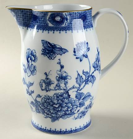 Imperial Blue 32 Oz Pitcher
