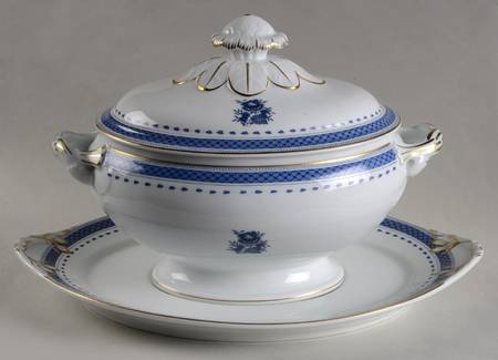 Indigo Tureen & Lid w/Underplate
