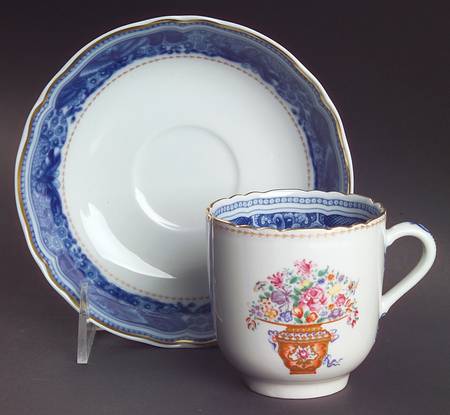 Mandarin Bouquet Flat Cup & Saucer Set