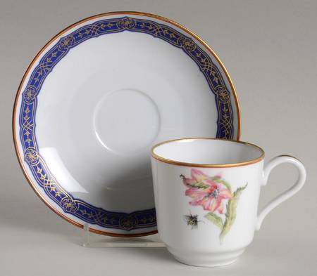 Merian Flat Demitasse Cup & Saucer Set