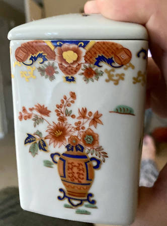 Ming Garden Cigarette Box & Lid