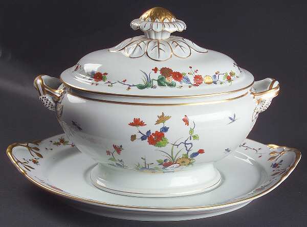 Rock Garden (Pale Blue) Tureen & Lid w/Underplate