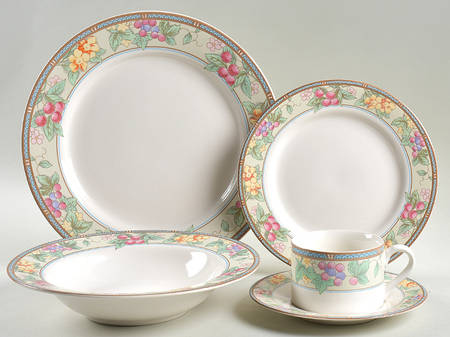 Blossom 5 Piece Place Setting