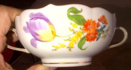 090110 Footed Bouillon Cup